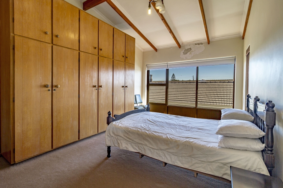 5 Bedroom Property for Sale in Lochnerhof Western Cape